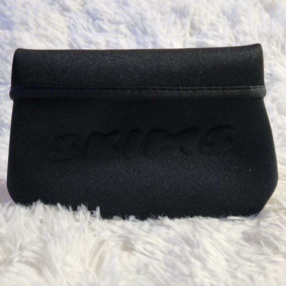 Skims Small Neoprene Pouch Bag - Picture 6 of 7
